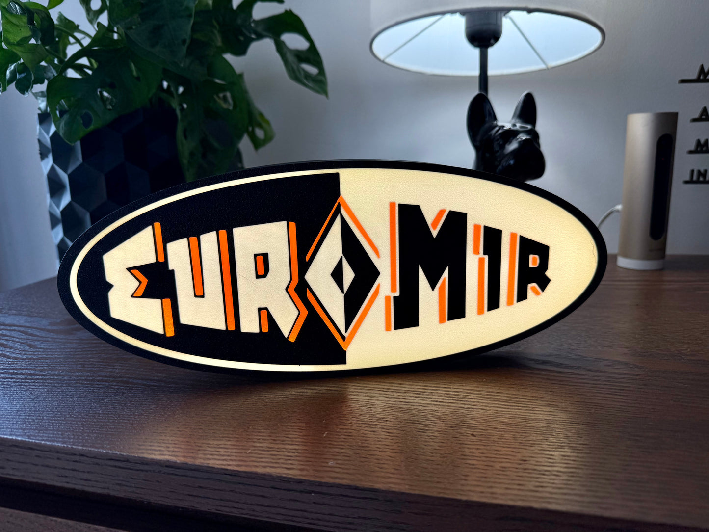 Enseigne Lumineuse EUROMIR – Europa-Park – LED USB – 30x12 cm – Impression 3D