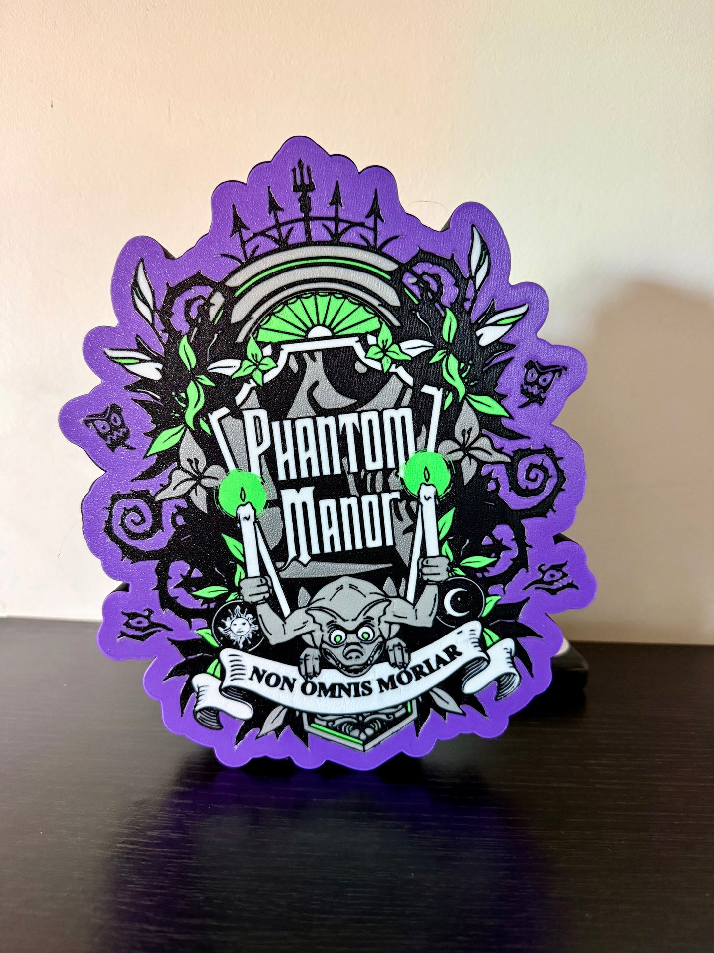 Plaque lumineuse Phantom Manor – Décoration Disney & Halloween